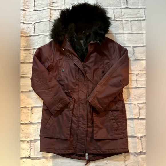American Eagle parka - Picture 1 of 4
